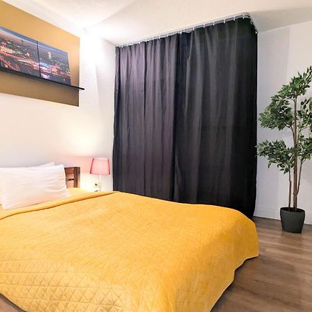 Gaestewohnung Koeln-Longerich المظهر الخارجي الصورة
